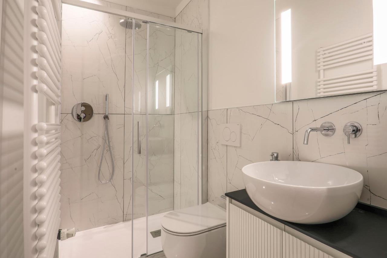 Repubblica Suite I-Hosted By Sweetstay Milano Esterno foto